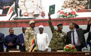 الضغط الدولي للوصول إلى هدنة الإنسانية: هل يعيد السودان إلى شراكة ثلاثية جديدة؟ 