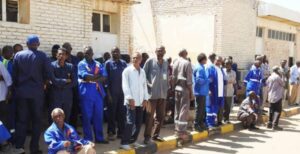 موظفو شركة المطارات السودانية يجددون احتجاجهم للمطالبة بمتأخرات الرواتب