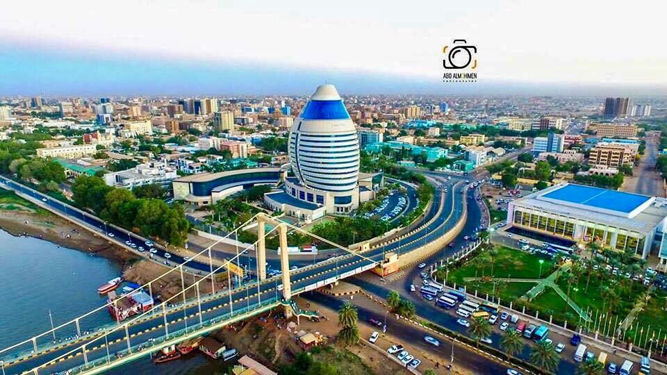 أزمة مستشفى أحمد قاسم للأطفال تطيح بوزير الصحة باللخرطوم 