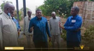 عضو المجلس الرئاسي الطاهر حجر يتفقد العمل بهيئة مياه المدن بجنوب دارفور