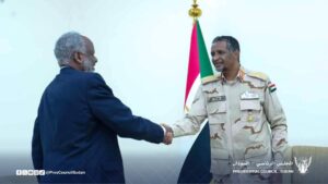 رئيس المجلس الرئاسي يبحث مع وزير الداخلية الأوضاع في البلاد